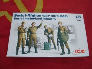 ICM35331  Soviet Motorized Troops